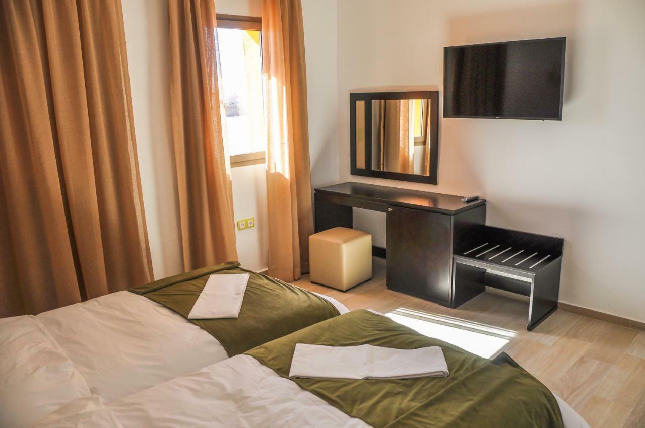 Motel Safari Budget Уарзазат Экстерьер фото